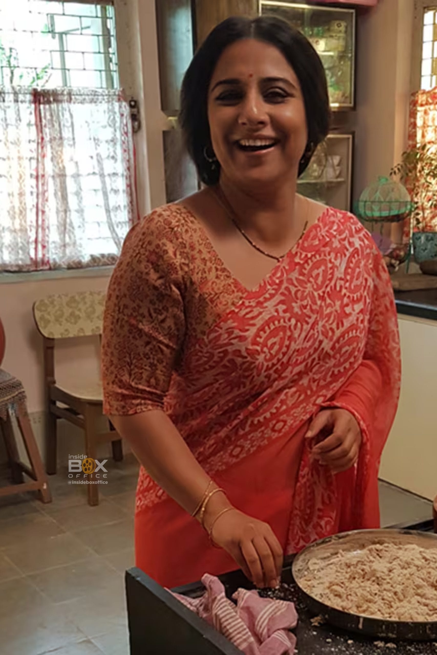 Tumhari Sulu Poster